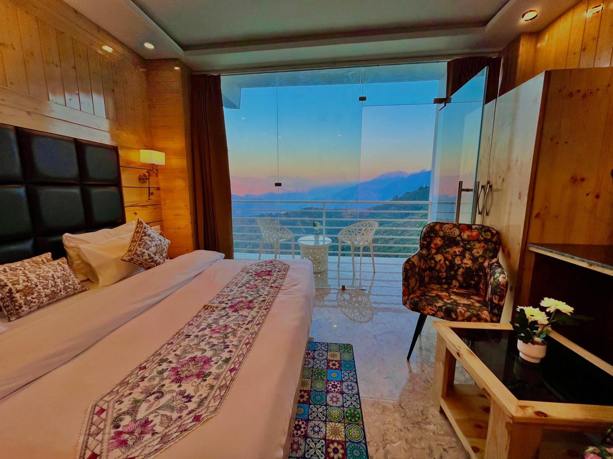 Hotel Hill View, Mussoorie - Near Jw Marriott Mussoorie, M 77377-32479 Eksteriør bilde