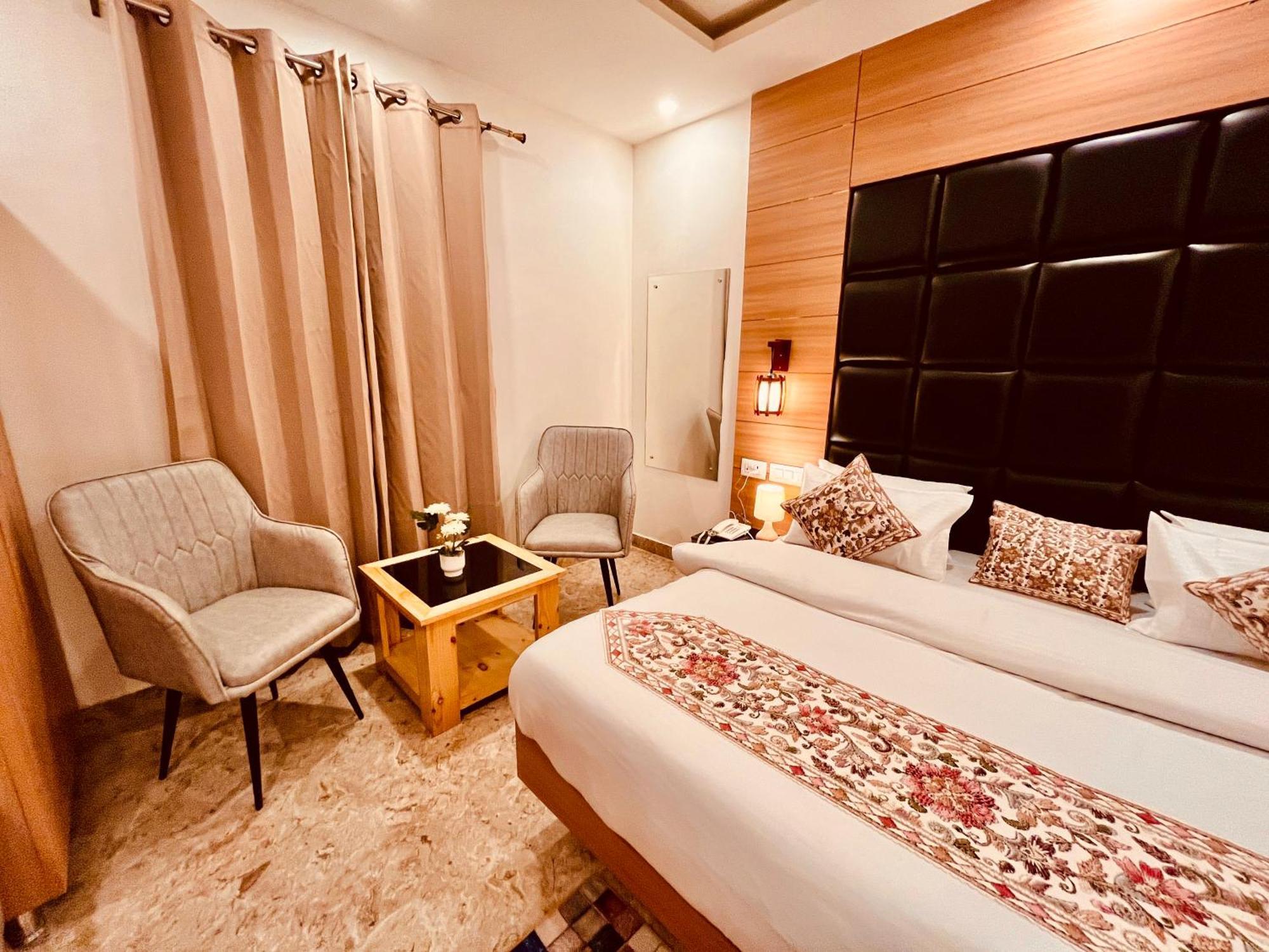 Hotel Hill View, Mussoorie - Near Jw Marriott Mussoorie, M 77377-32479 Eksteriør bilde