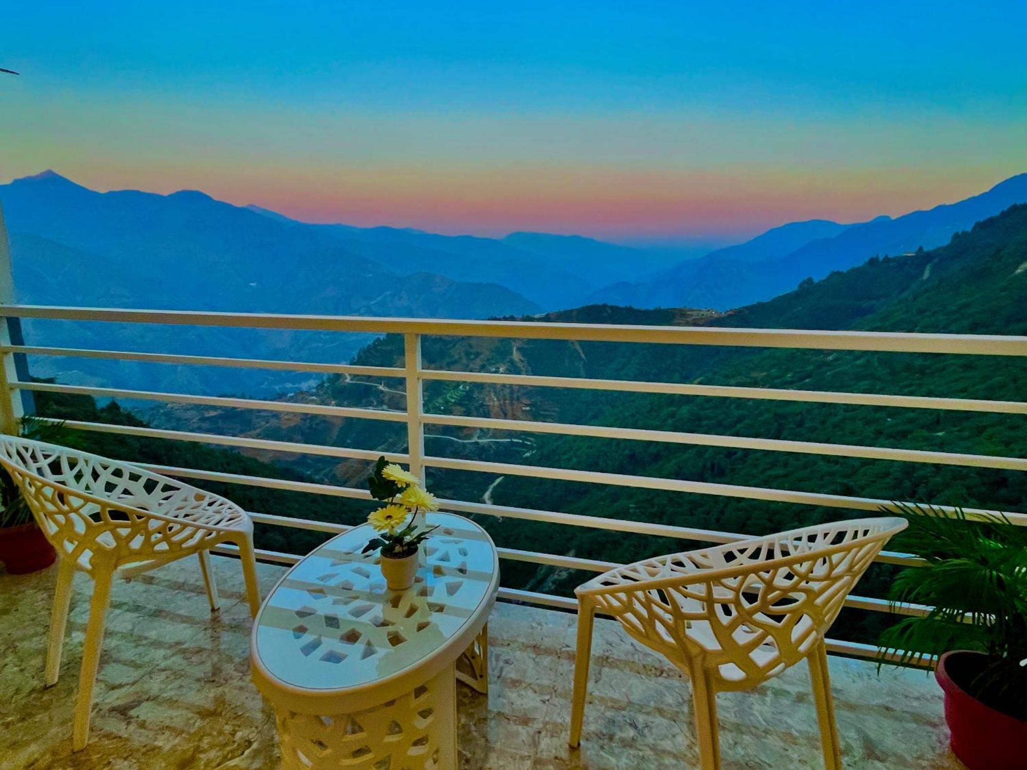 Hotel Hill View, Mussoorie - Near Jw Marriott Mussoorie, M 77377-32479 Eksteriør bilde
